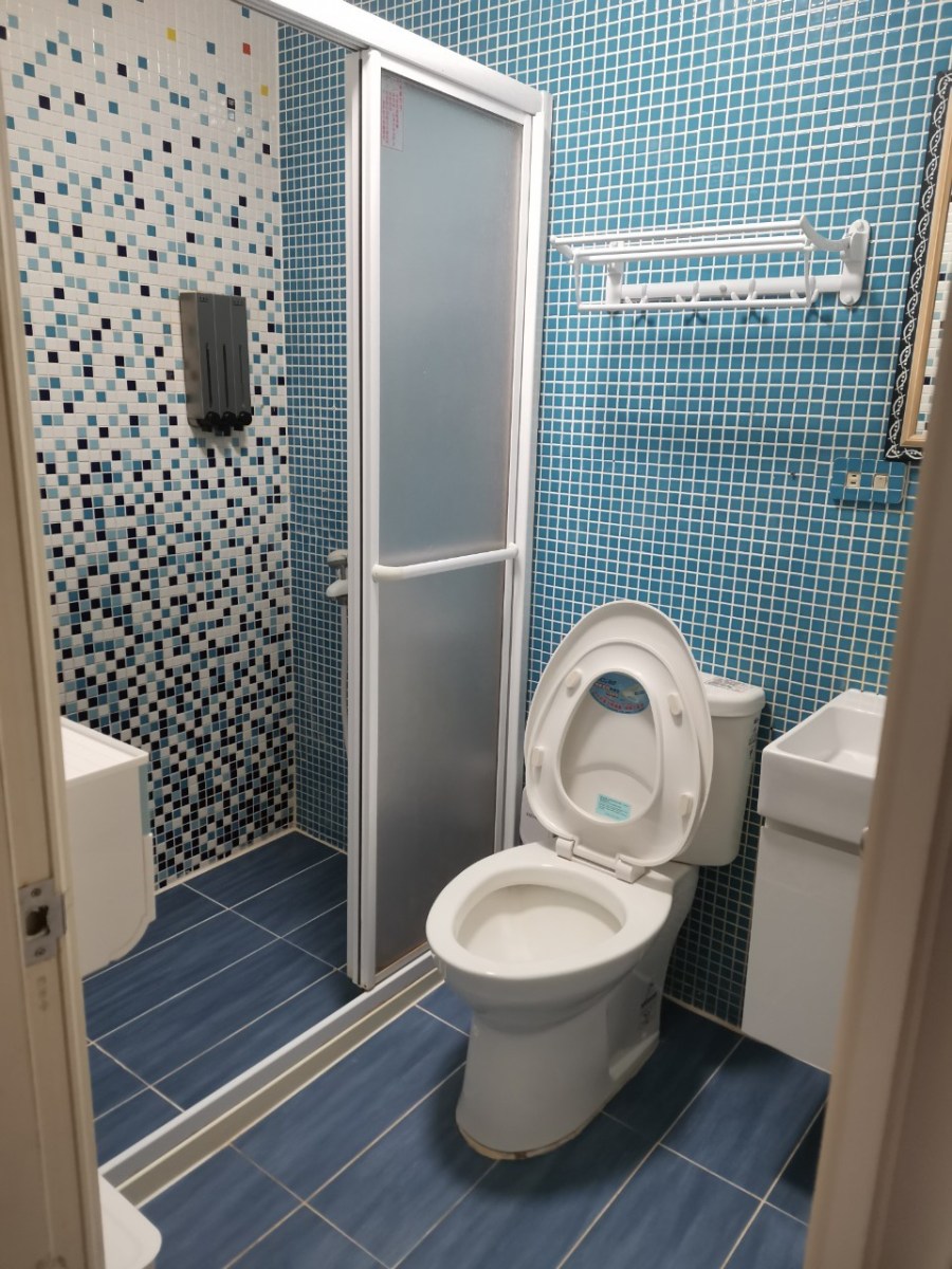 蔚藍海岸雙人雅房（有專屬衛浴）